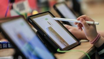 Adiós a los exámenes de siempre: los profesores piden un cambio urgente tras detectar la nueva trampa