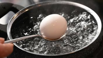 Ni agua ni cazuela: la alternativa para preparar huevos duros en 20 minutos