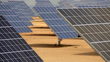 La tecnología que China oculta en equipos solares aviva el miedo al espionaje a la red eléctrica