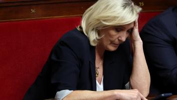 Le Pen para por ahora el reloj de la sucesión, feliz por el éxito de su recurso