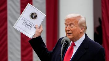 Trump admite que la guerra comercial "no será fácil" y llama a "resistir"