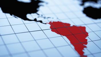 La razón por la que en Latinoamérica no pronuncian estas dos letras básicas se oculta en Sevilla