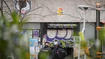 El movimiento por la vivienda logra aplazar 20 días el desahucio de Selene