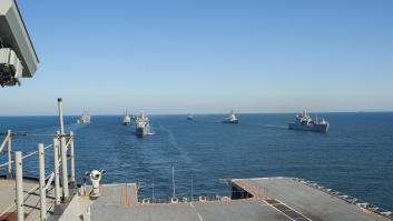 La OTAN da el control a la Armada Española de la nueva fuerza marítima tras un ejercicio contra las amenazas globales