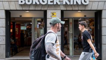 Insulta a compañeros, fuma en exceso y Burger King, obligado a readmitirla o a pagar miles de euros