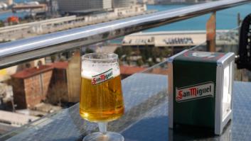 Explica la razón por la que muchos bares te timan cuando pides una doble