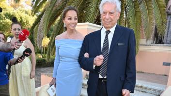 La controvertida relación de Vargas Llosa, el rey de las letras, con Isabel Preysler, la reina de las portadas