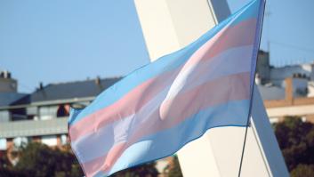 Miles de británicos salen a la calle por los derechos trans tras la definición legal de mujer