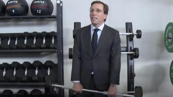 A un experto en musculación le parece "extraordinariamente vergonzoso" lo que le han hecho hacer aquí a Almeida