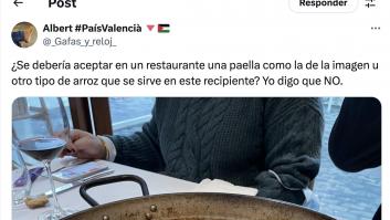 Le ponen la paella de la foto en un restaurante y se pregunta si se debería aceptar