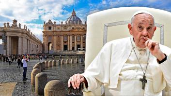 Vista de la Plaza de San Pedro tras la muerte del papa Francisco