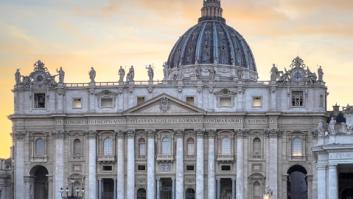 Del aislamiento al humo blanco: el estricto ceremonial del cónclave para elegir un nuevo papa