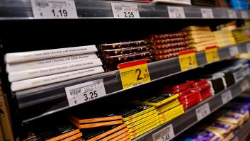 España tiembla por la última decisión del chocolate más famoso del mundo al eliminar la icónica tableta de los supermercados europeos