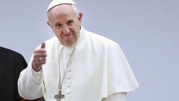 El papa del sentido del humor: la simbología y los gestos que acercaron a Francisco a la gente