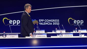 Feijóo da la orden para apretar a Sánchez por el apagón: "Esto va a romper todavía más al Gobierno"