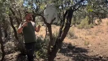 Un cazador recurre a la fontanería para salvar a animales de la gran amenaza para la fauna salvaje en verano