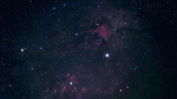 Científicos alucinan al descubrir tres "monstruos rojos" en el espacio que ocultaban su verdadero tamaño y ya hablan de una "nueva era"