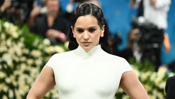 El diseñador Miguel Adrover rechaza vestir a Rosalía por no apoyar a Palestina: "Silencio es complicidad"