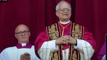 Una experta se fija en algo nada más ver a León XIV que puede ser más importante de lo que parece