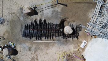 Los arqueólogos españoles se llevan las manos a la cabeza al encontrar un misterioso barco medieval bajo una obra en Barcelona