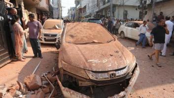 India admite "daños limitados" en sus bases a causa de ataques paquistaníes y confirma una respuesta contra "objetivos militares"