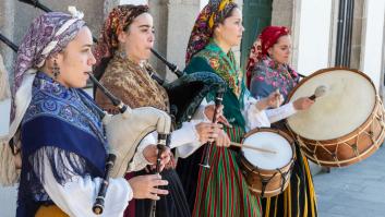 Galicia homenajeará a las cantareiras y a la poesía popular en el Día de las Letras Galegas 2025