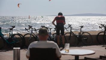 Reino Unido habla de crisis y "abandono" en España por la situación del vino y de la cerveza