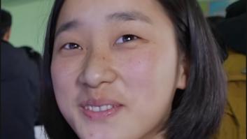 Acude a Corea del Norte, pregunta a una alumna por su comida favorita y no puede creer la reacción al escuchar 'pizza'