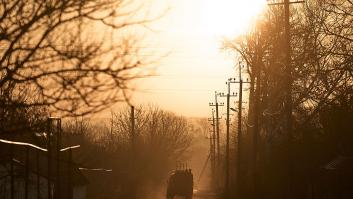 El acercamiento de soldados rusos a la frontera obliga a Zelenski a ordenar evacuaciones de las tropas