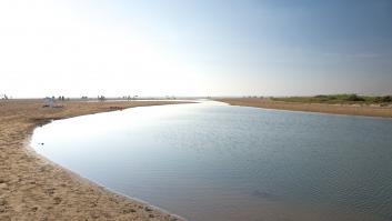 A los amantes de la tranquilidad y la desconexión les encantará la playa secreta de Andalucía en la que no hay cobertura