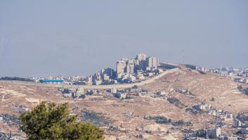 Israel responde a la presión internacional aprobando en secreto 22 asentamientos en Cisjordania