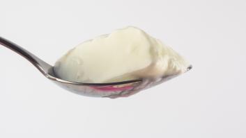 ¿Yogur o kéfir? Un médico especializado en nutrición sentencia cual de los dos es mejor para la salud