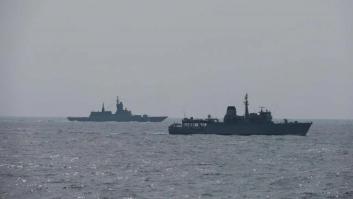 La amenaza del buque espía ruso obliga a Reino Unido a desplegar su flota de guerra