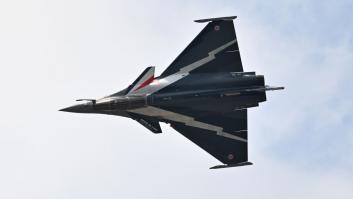 Aparece la nueva versión de uno de los cazas más potentes del mundo: "Ha engordado y parece un pingüino"