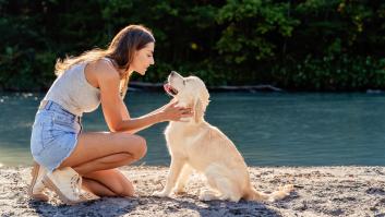 ¿Qué piensan los perros de sus humanos?: una etóloga responde