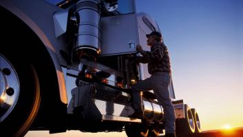 Alex Tensso, camionero, sobre lo que gana al mes y sus objetivos de ahorro: "La primera nómina de agosto fue de 4.171,31 euros netos"