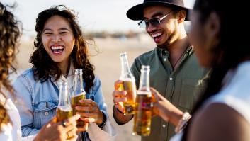 Soy técnica en nutrición y esto es lo que tengo en cuenta cuando disfruto de una cerveza en verano