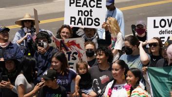 Redadas a discreción y con aire militar: las nuevas tácticas para apresar migrantes en EEUU