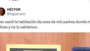 Va a vaciar su habitación en casa de sus padres y cada objeto que encuentra es más mítico que el anterior