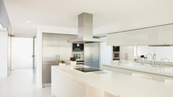 Una diseñadora de interiores pide que hagamos este cambio en la cocina antes de llegar a la vejez para evitar sufrir