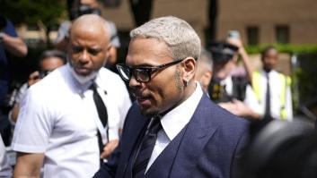 El cantante Chris Brown se declara no culpable de intento de agresión con una botella