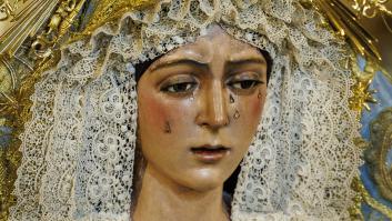 Lío tremendo en Sevilla por la Macarena: del "ahora sí es ella" al "esa no es su mirada"