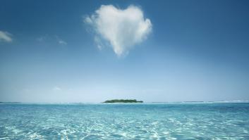 Ni habitantes, ni agua dulce: la remota isla descubierta por españoles en alerta por lo que está pasando en sus playas