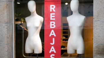 La causa que pasa desapercibida y que hace que te gastes de más en las rebajas