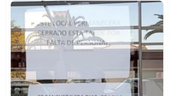 Un bar coloca en su puerta este cartel dirigido a Pedro Sánchez y se caldean los ánimos