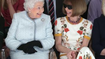 Por qué Anna Wintour lleva siempre gafas negras y quién se atrevió a preguntárselo