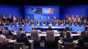 La OTAN da luz verde al plan "disuasorio" contra las amenazas de Putin: construye un muro en Europa y crea un nuevo ejército