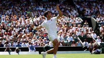 Alcaraz consigue una sufridísima victoria a cinco sets frente a Fognini en su debut en Wimbledon