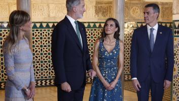El comentado error de protocolo entre los reyes y Pedro Sánchez en Sevilla: tuvo que ser rápidamente corregido