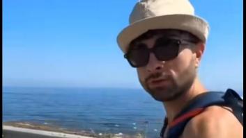 Reservan una excursión en la montaña, se pasan de la hora y su intento de resolverlo es comedia fina